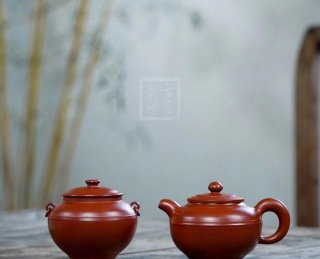 《圓珠套具》  《圓珠套具》