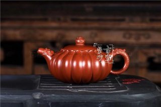 《龍如意》  《龍如意》