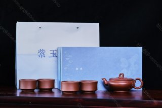 梅花玉盤  梅花玉盤