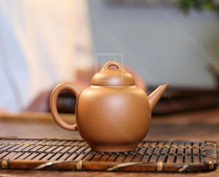 《汲玉》  《汲玉》