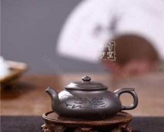 《臥云》  《臥云》