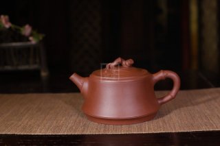 《雅竹》宜興全純手工紫砂壺中品清水泥茶壺茶具  《雅竹》宜興全純手工紫砂壺中品清水泥茶壺茶具