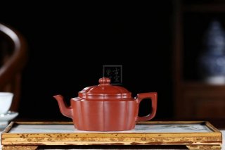《菱花井欄》宜興名家紫砂壺高級工藝美術師純手工大紅袍泡茶壺菱花家用套裝功夫茶具  《菱花井欄》宜興名家紫砂壺高級工藝美術師純手工大紅袍泡茶壺菱花家用套裝功夫茶具