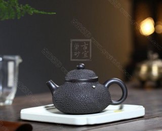 《容天》  《容天》