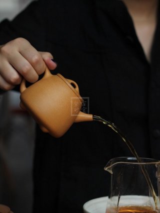 《高石瓢》  《高石瓢》