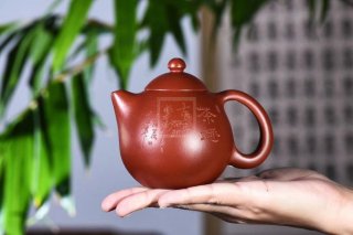 《龍蛋》宜興紫砂壺純手工朱泥大紅袍料龍旦  《龍蛋》宜興紫砂壺純手工朱泥大紅袍料龍旦