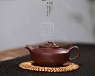 《漢君》  《漢君》