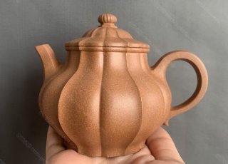 菱花潘壺  菱花潘壺