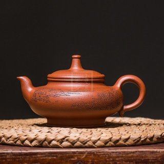 《玉柱》宜興紫砂助理工藝美術(shù)師手工底槽青泡茶壺套壺  《玉柱》宜興紫砂助理工藝美術(shù)師手工底槽青泡茶壺套壺