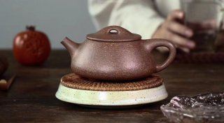 《子冶石瓢》  《子冶石瓢》