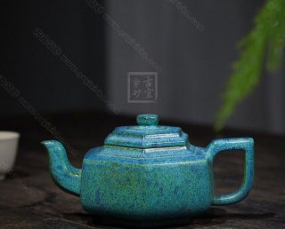 《六方雪華》  《六方雪華》