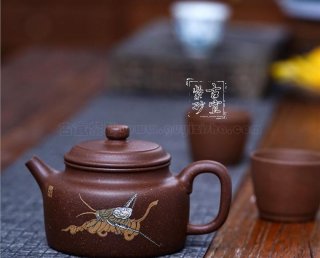 《德鐘》  《德鐘》