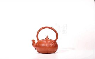 《南瓜提梁》  《南瓜提梁》