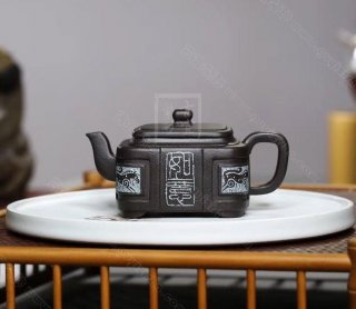 《四方如意》  《四方如意》