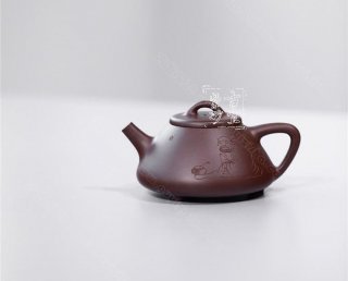 《子冶石瓢》  《子冶石瓢》