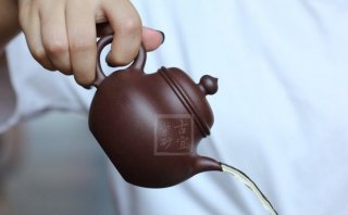 《秋水》  《秋水》