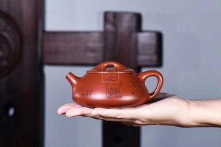 《石瓢》宜興紫砂壺實力派名家手工茶壺茶具大紅袍石瓢  《石瓢》宜興紫砂壺實力派名家手工茶壺茶具大紅袍石瓢