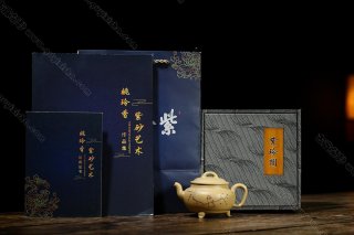 三足鼎  三足鼎