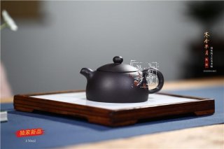 《寒香半月》  《寒香半月》