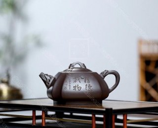 《螭龍石瓢》  《螭龍石瓢》