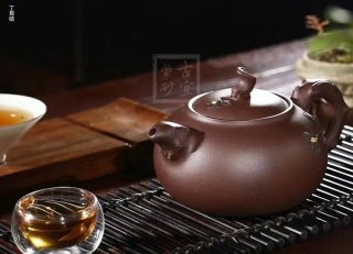 《玉蘭花》  《玉蘭花》