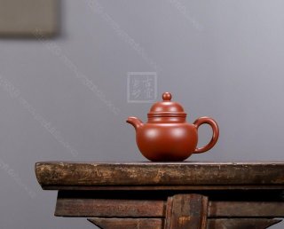 《掇球壺》  《掇球壺》