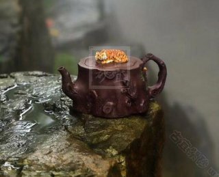 《虎嘯山林》  《虎嘯山林》