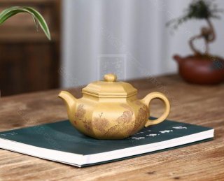 《六方仿古》  《六方仿古》