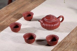 《三十二掰菊》  《三十二掰菊》