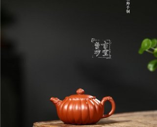 《龍韻菊囊》  《龍韻菊囊》