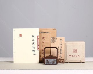 《獅泉提梁》  《獅泉提梁》