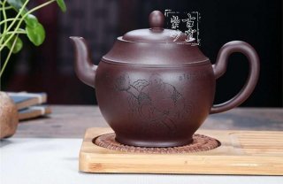 《雙線宮燈》  《雙線宮燈》