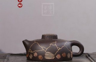 《冰紋天際》  《冰紋天際》