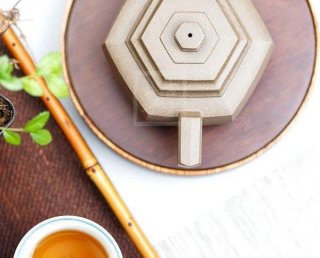 《六方雪華》  《六方雪華》