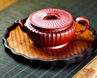 《筋紋漢瓦》  《筋紋漢瓦》