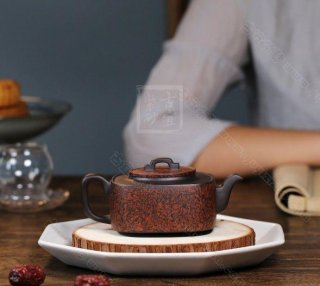 《四方玉鎖》  《四方玉鎖》