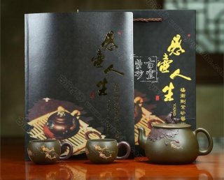 《蓮年有余》  《蓮年有余》