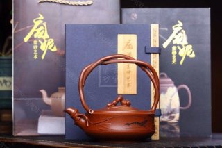 《新竹提梁》  《新竹提梁》