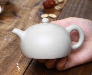 《半月》  《半月》