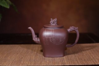 《威震四方》宜興紫砂壺名家工藝美術師全手工泡茶壺茶具楊國琴老師大廠拼紫泥  《威震四方》宜興紫砂壺名家工藝美術師全手工泡茶壺茶具楊國琴老師大廠拼紫泥