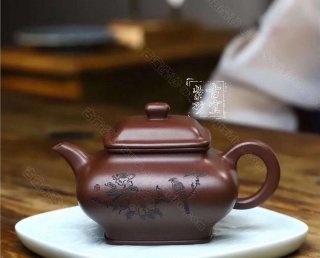 《四方虛扁》  《四方虛扁》