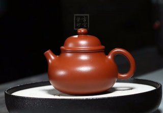 《容天》  《容天》