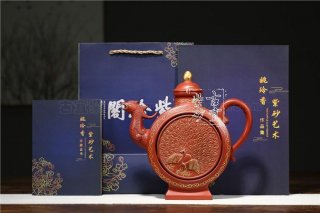 《孔雀開屏》  《孔雀開屏》