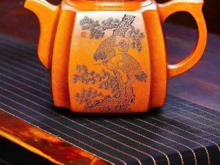 《松鶴高四方》  《松鶴高四方》