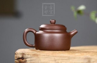 《德鐘》  《德鐘》