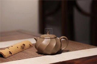 《璇玉》宜興紫砂壺茶壺具全手工蟹殼青  《璇玉》宜興紫砂壺茶壺具全手工蟹殼青