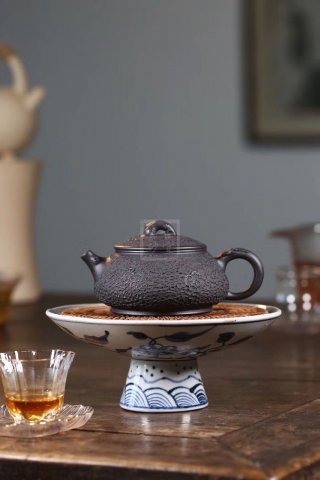 《矮潘》  《矮潘》