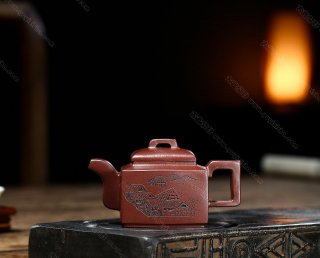 亞明四方  亞明四方