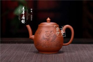 《蓮年有余》  《蓮年有余》