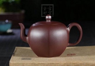 《六方美人肩》宜興紫砂壺工藝美術師手工茶壺茶具100目紫泥美人肩  《六方美人肩》宜興紫砂壺工藝美術師手工茶壺茶具100目紫泥美人肩
